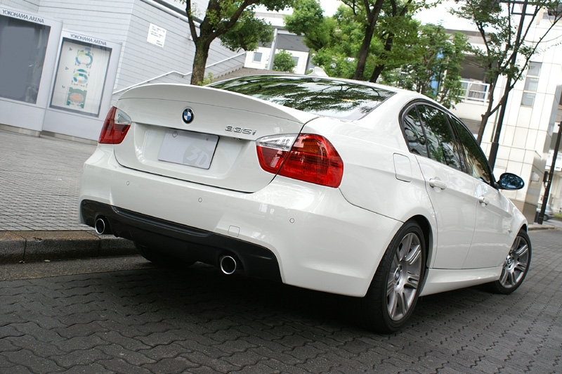 3D Design Carbon Fiber Rear Diffuser 2 Tip BMW 3 Series E90/E91 335i Sedan M-Sport 06-11