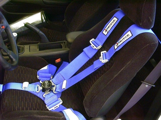 Team Tech FIA 6 Point FIA Bolt-In Harness